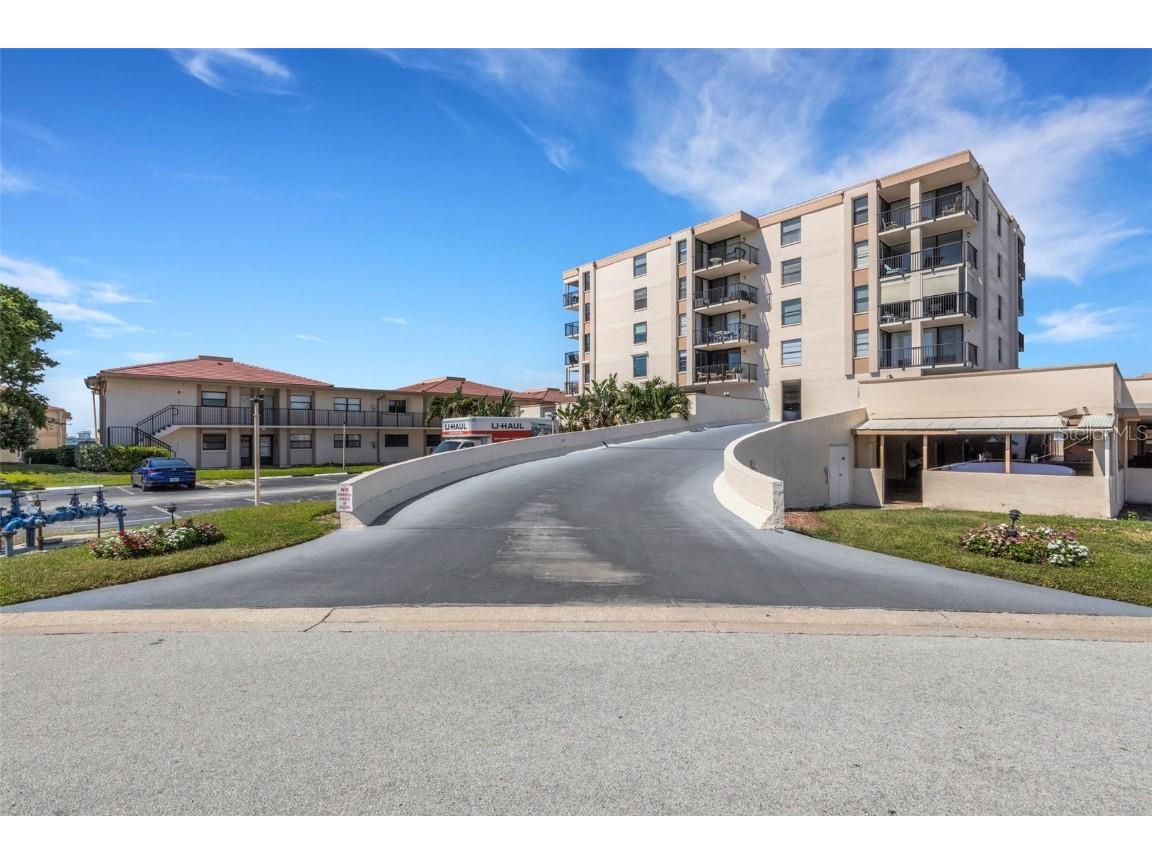 6145 Sun Boulevard #506 Saint Petersburg FL 33715 A4664885 image1