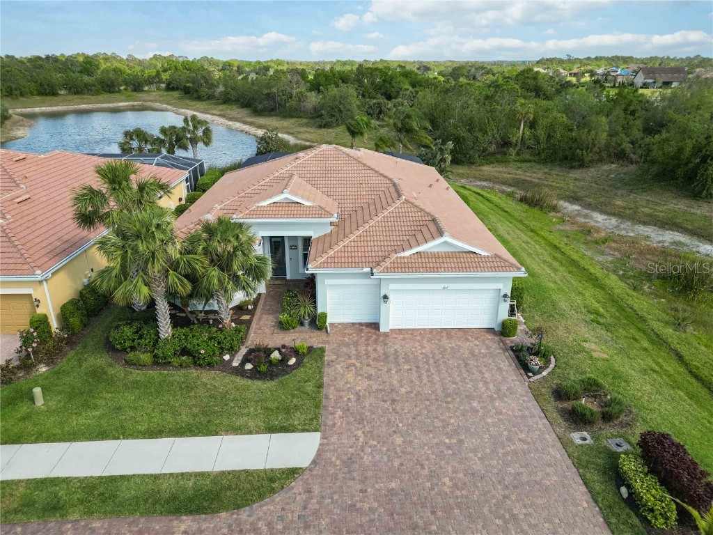 6147 Belina Court Sarasota FL 34238 A4646751 image1