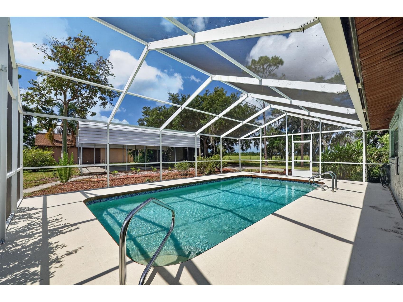 6147 Hupa Road Sarasota FL 34241 A4694256 image38
