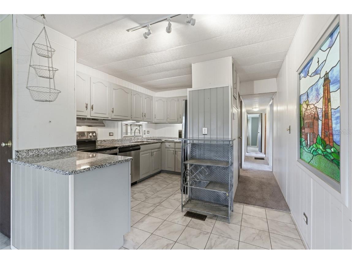 6147 Ridgewood Drive Zephyrhills FL 33542 TB8443585 image5