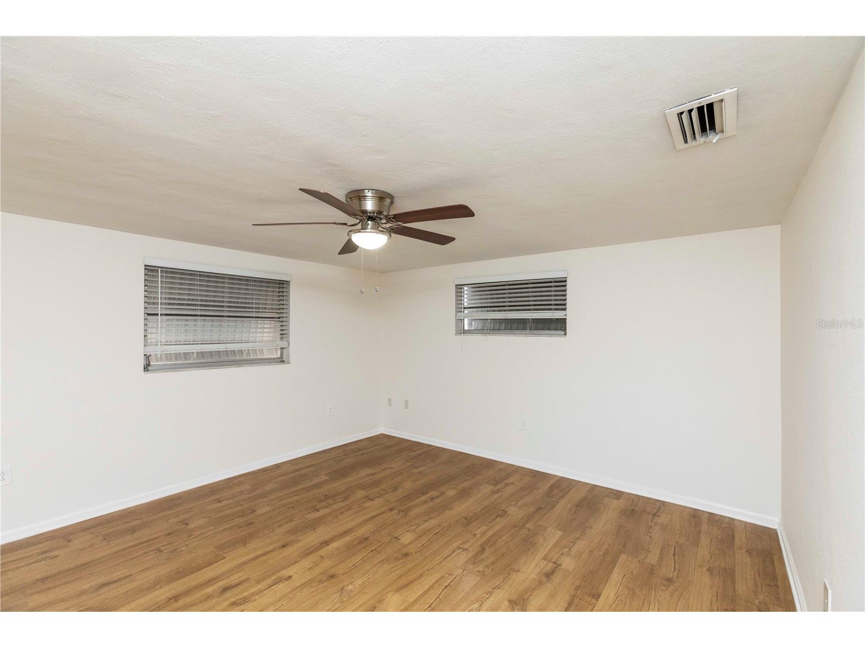 6149 2nd Avenue New Port Richey FL 34653 TB8514408 image16