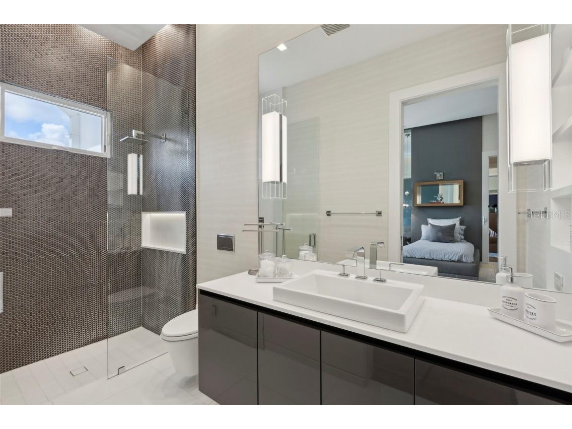 6149 Grosvenor Shore Dr Windermere FL 34786 - LAKE TIBET AND LAKE BURDEN O6356355 image46