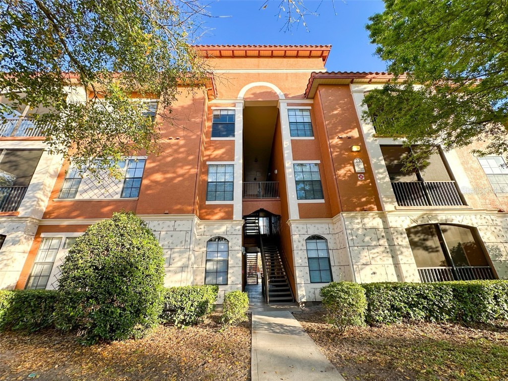 6149 Metrowest Boulevard #103 Orlando FL 32835 O6179708 image1