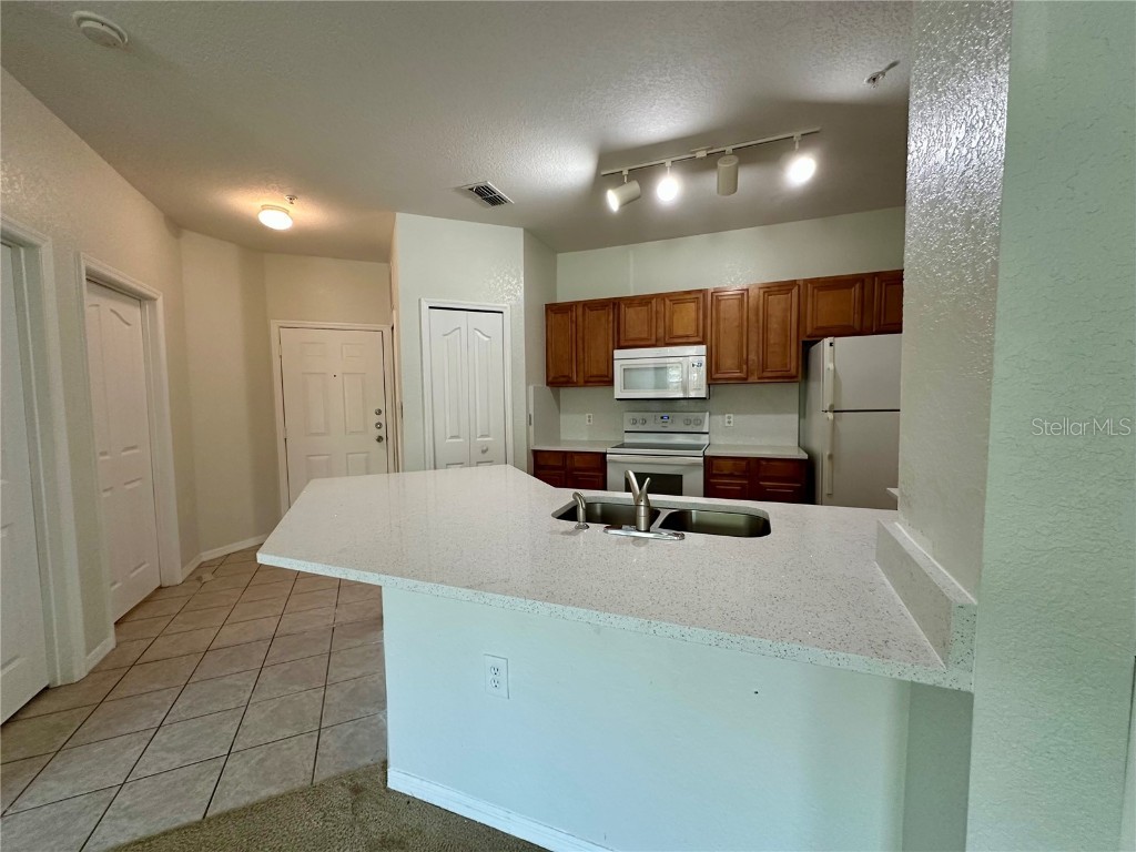 6149 Metrowest Boulevard #107 Orlando FL 32835 O6353639 image2