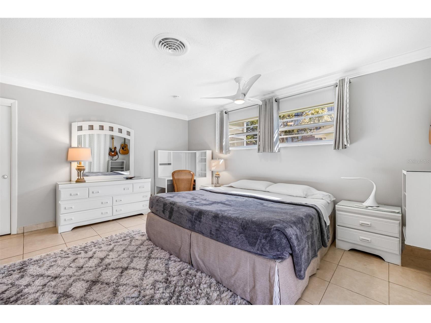615 10th Avenue NE #1 Saint Petersburg FL 33701 TB8469782 image19