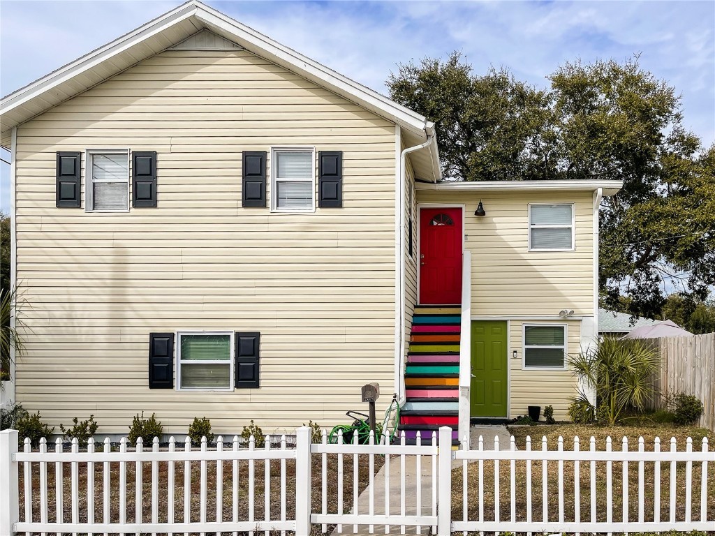 615 29th Avenue S Saint Petersburg FL 33705 J943527 image1