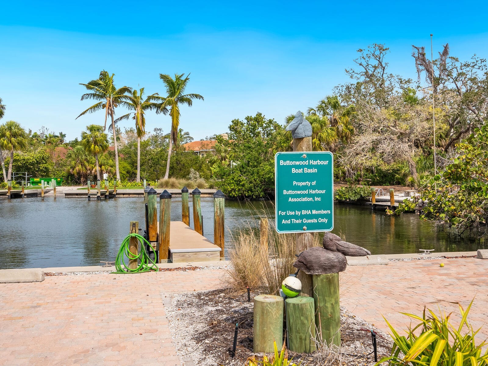 615 Buttonwood Drive Longboat Key FL 34228 - CRANE'S BAYOU/SARASOTA BAY A4673335 image14
