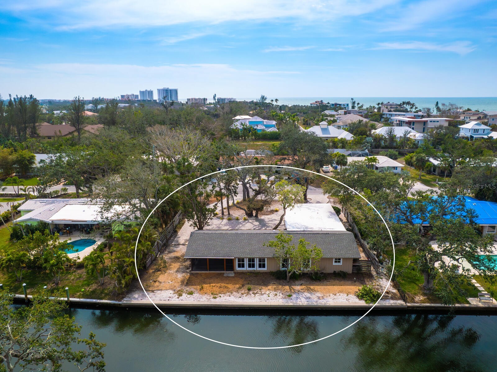 615 Buttonwood Drive Longboat Key FL 34228 - CRANE'S BAYOU/SARASOTA BAY A4673355 image1