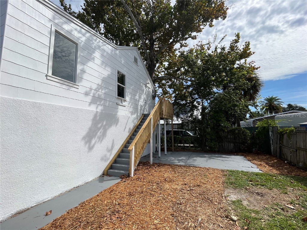 615 Dora Street #B New Smyrna Beach FL 32168 NS1081485 image1