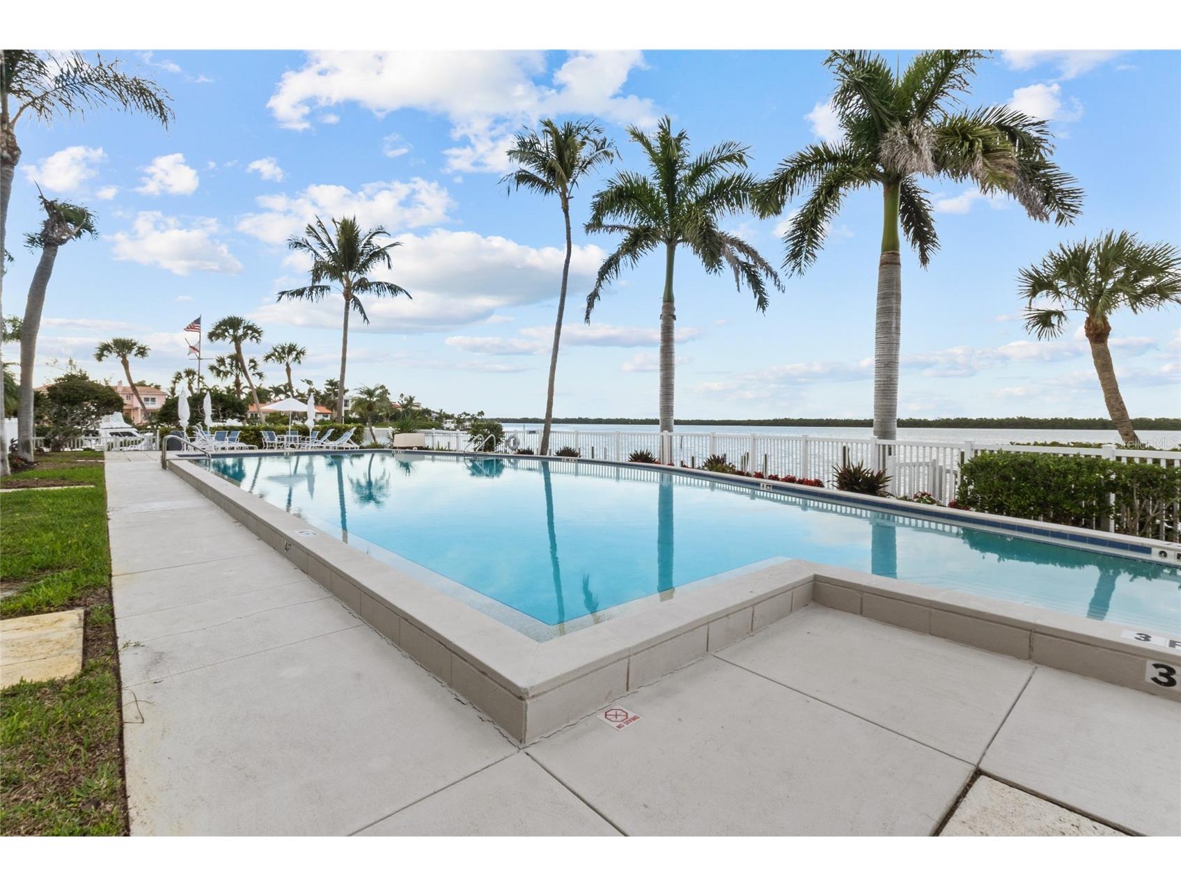 615 Dream Island Place #105 Longboat Key FL 34228 - SARASOTA BAY A4689957 image26