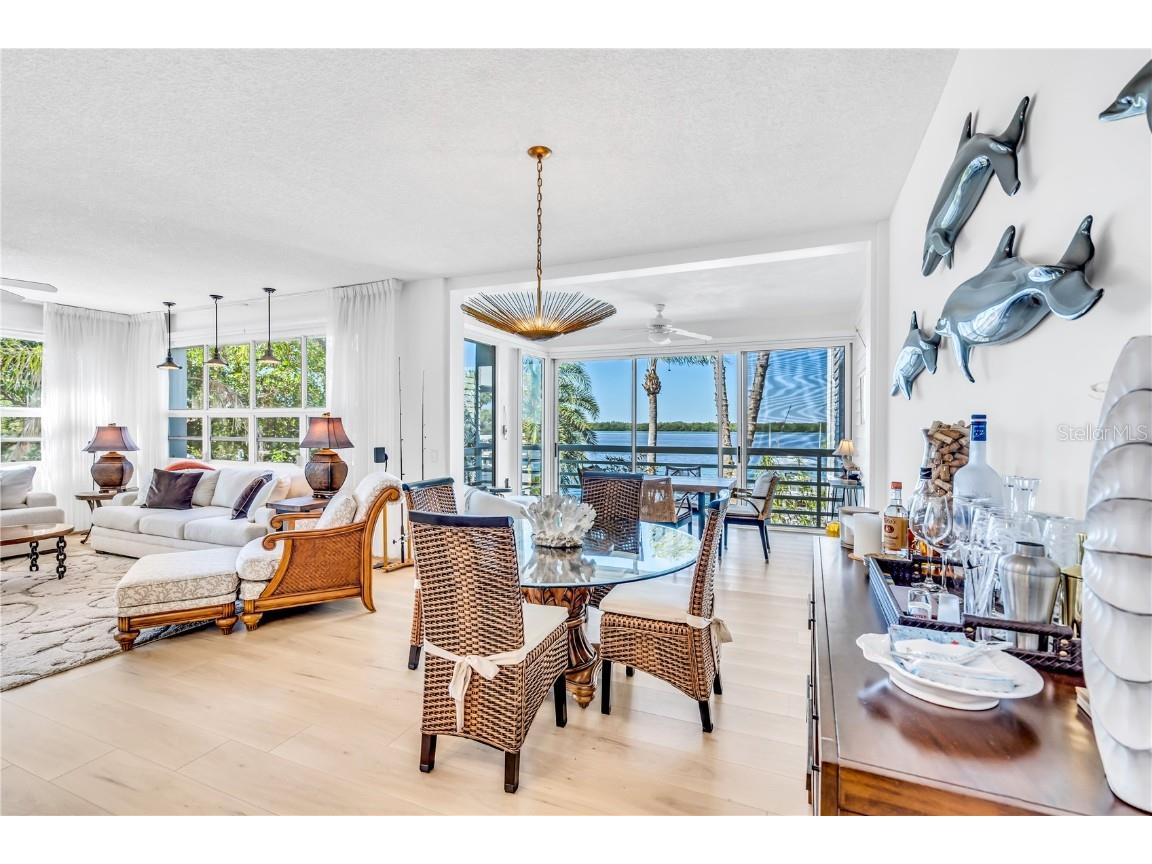 615 Dream Island Place #201 Longboat Key FL 34228 A4668491 image11