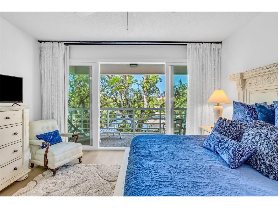 615 Dream Island Place #201 Longboat Key FL 34228 A4668491 image20