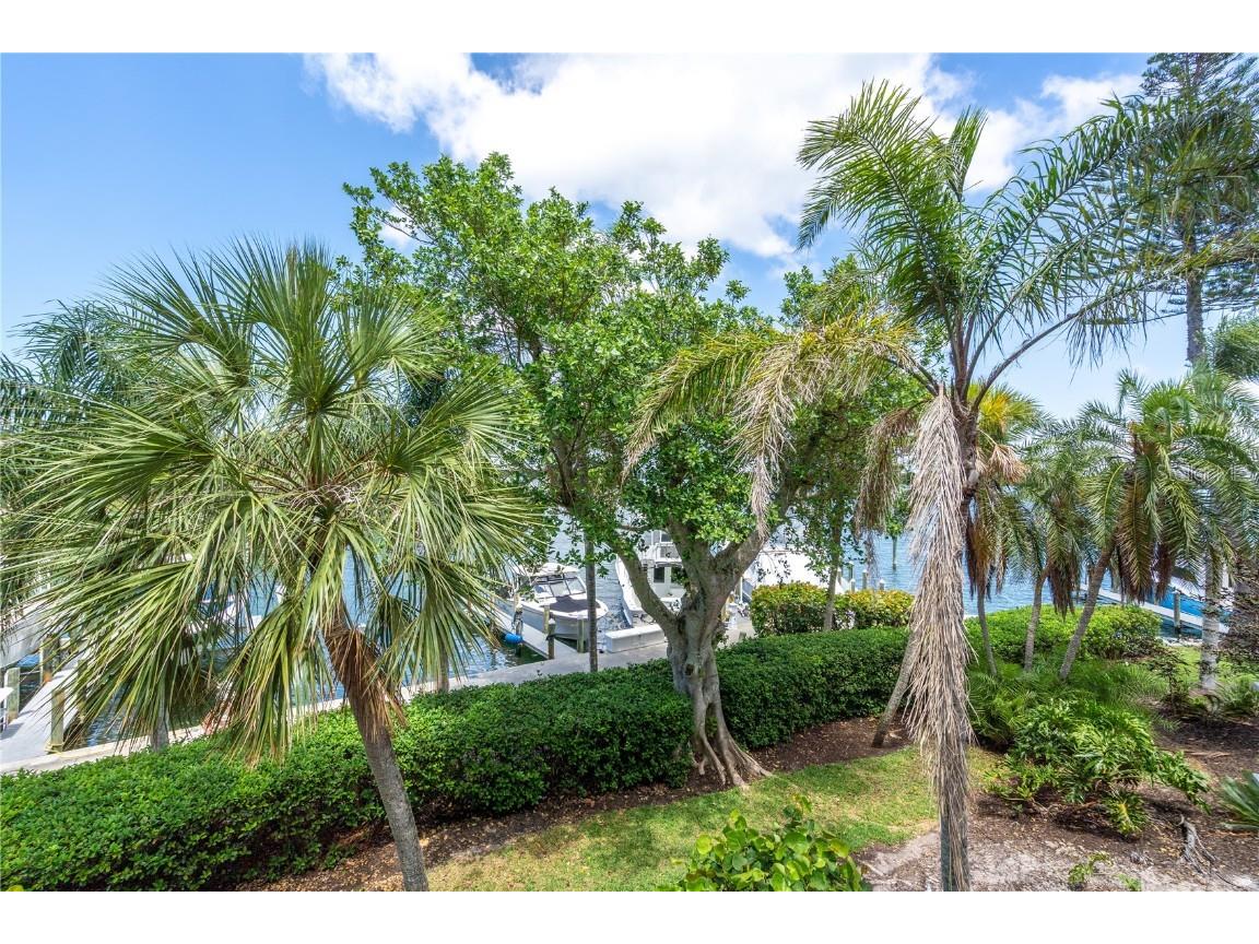 615 Dream Island Place #201 Longboat Key FL 34228 A4668491 image23