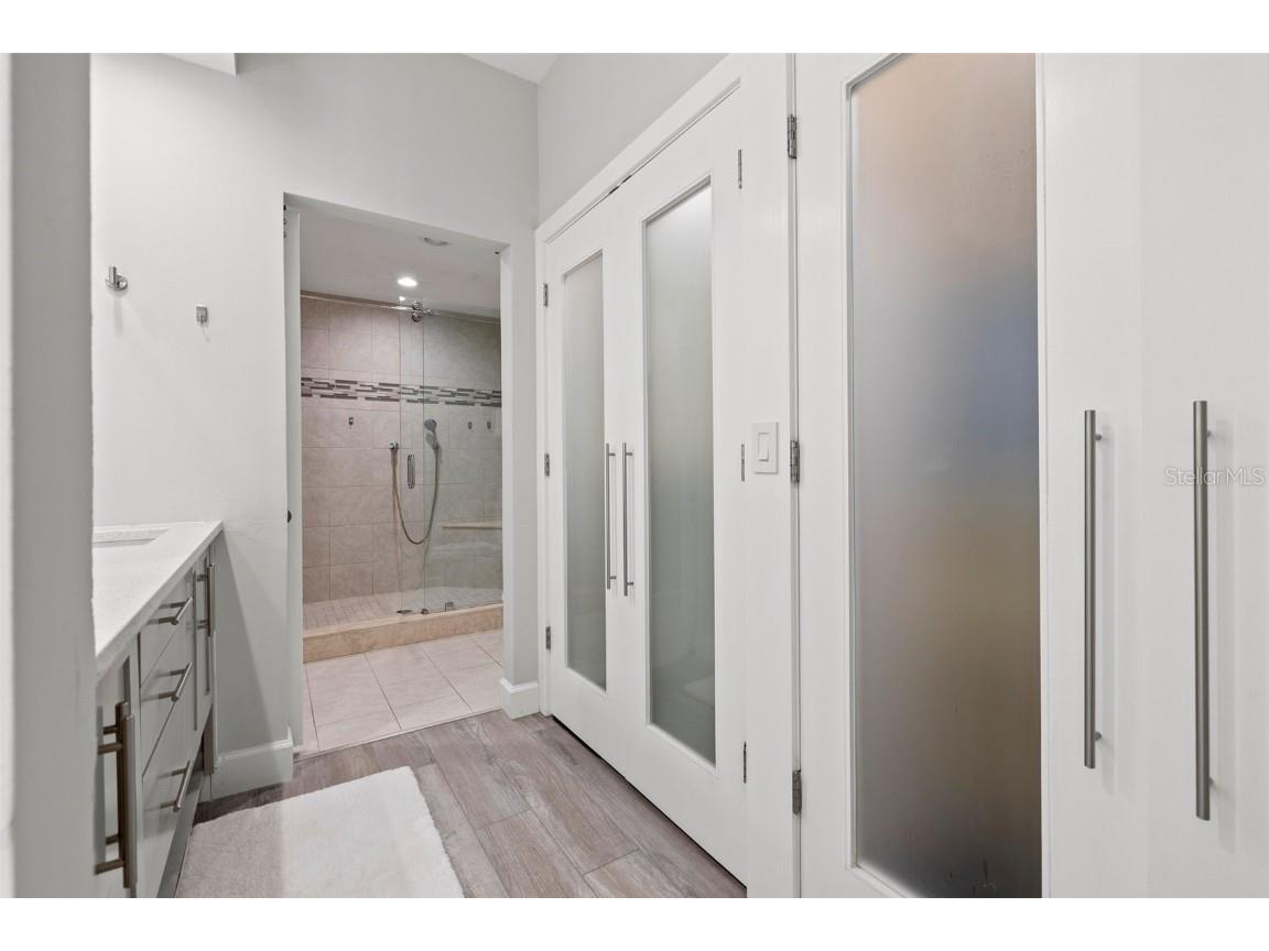 615 Dream Island Place #210 Longboat Key FL 34228 TB8395898 image16