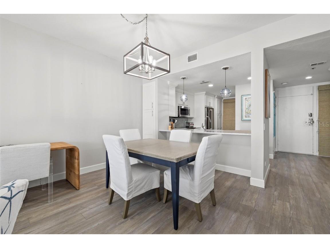 615 Dream Island Place #210 Longboat Key FL 34228 TB8395898 image8