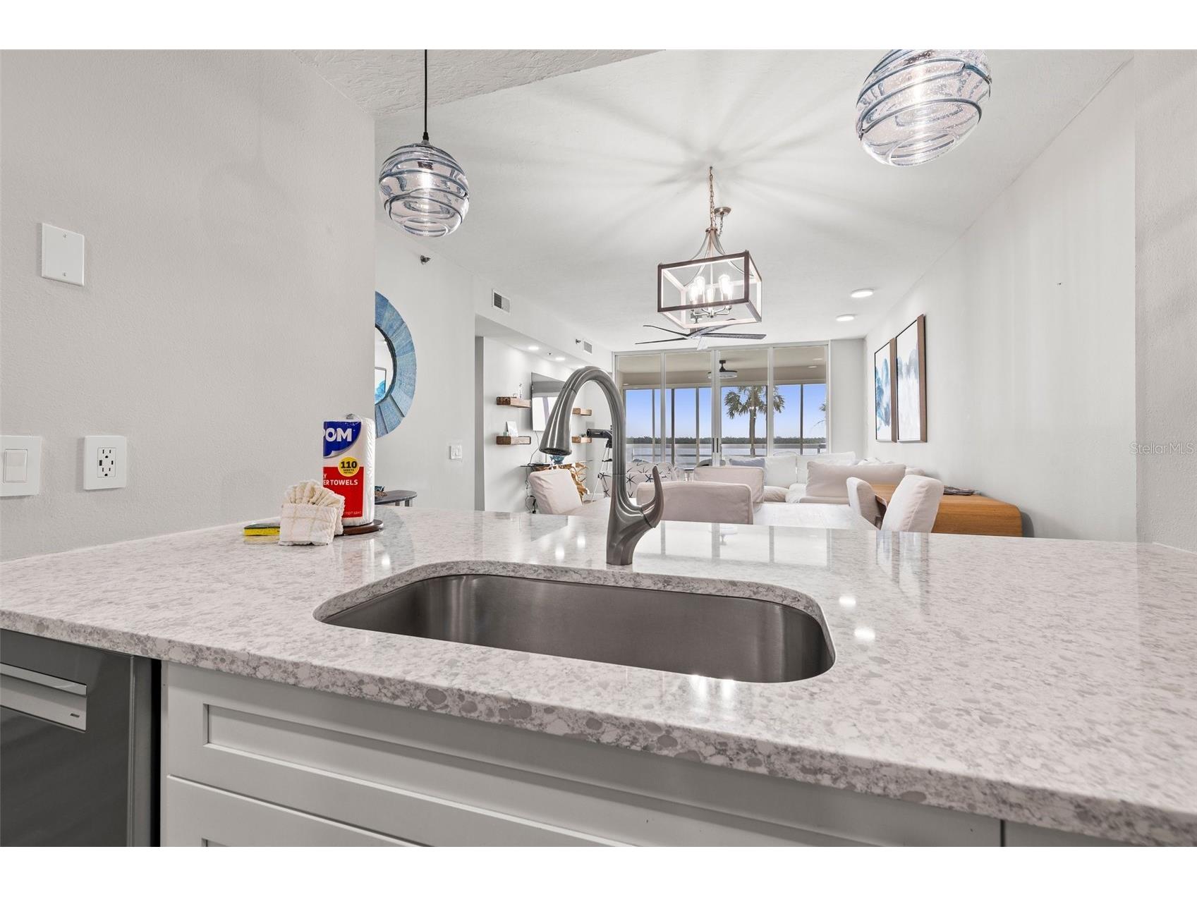615 Dream Island Place #210 Longboat Key FL 34228 TB8503989 image5