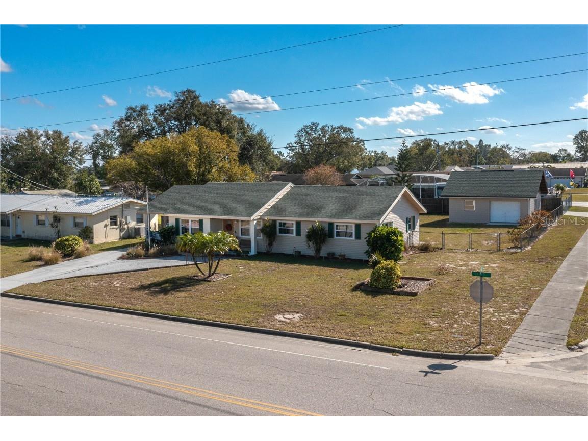 615 E Haines Boulevard Lake Alfred FL 33850 - LAKE HAINES P4933363 image1