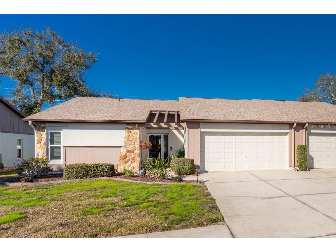 615 Foxwood Boulevard Englewood FL 34223 D6134700 image1