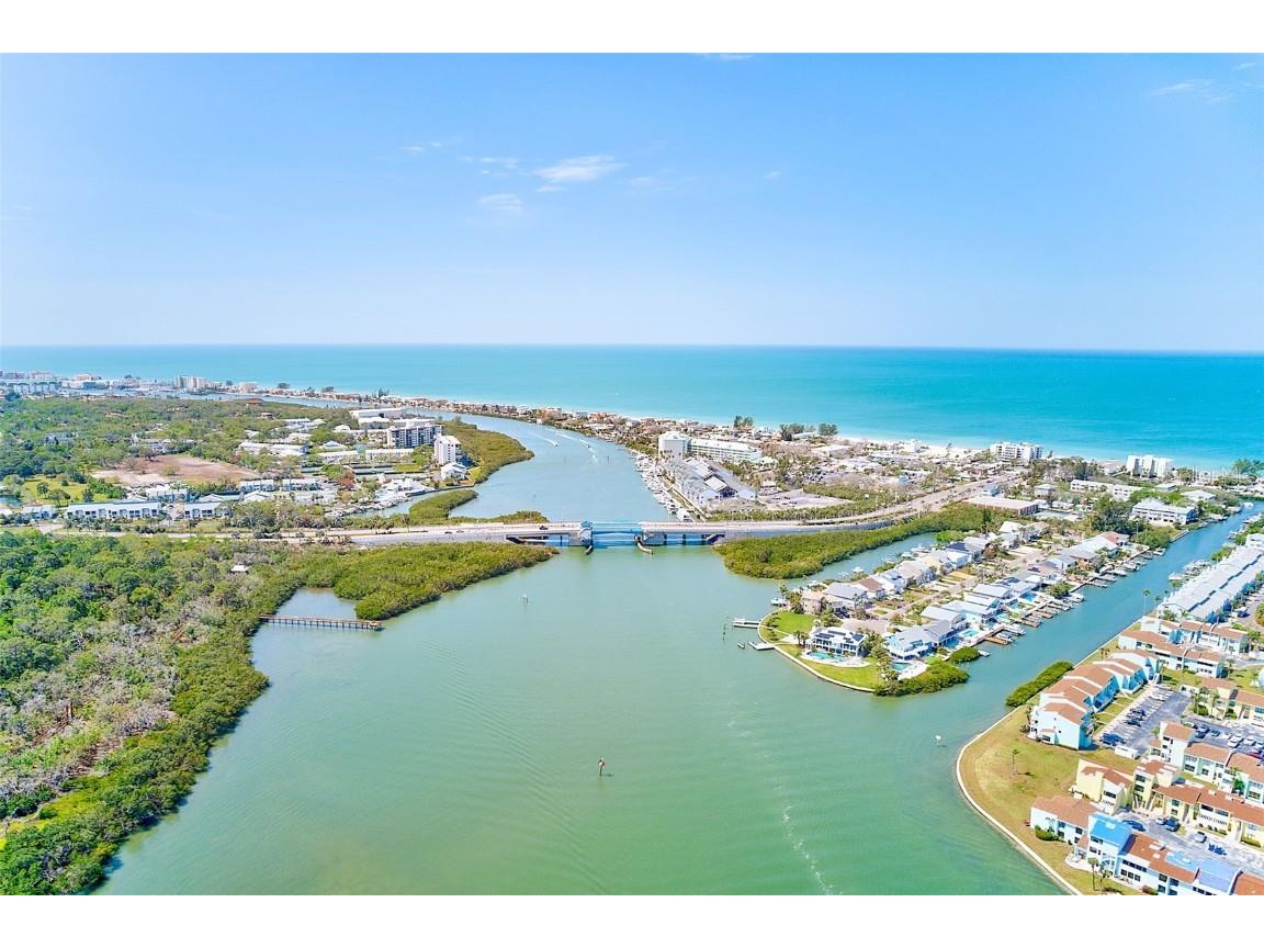 615 Garland Circle Indian Rocks Beach FL 33785 - INTERACOASTAL WATERWAYS TB8366006 image7