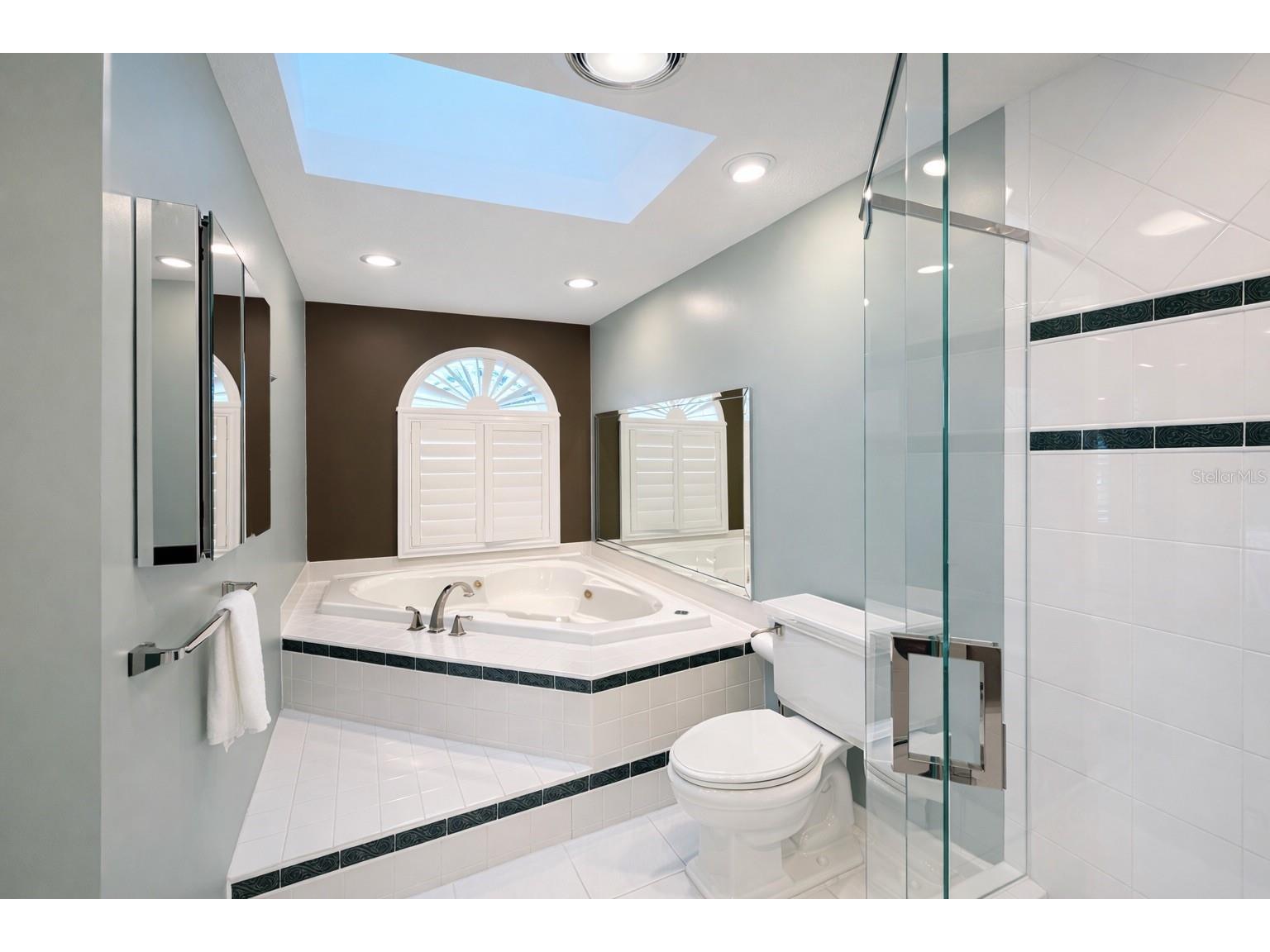 615 Harbor Island Clearwater Beach FL 33767 TB8471006 image16