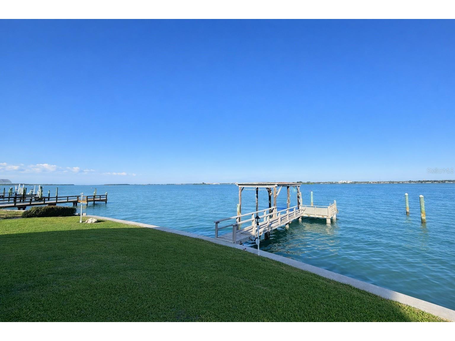 615 Harbor Island Clearwater Beach FL 33767 TB8471006 image21