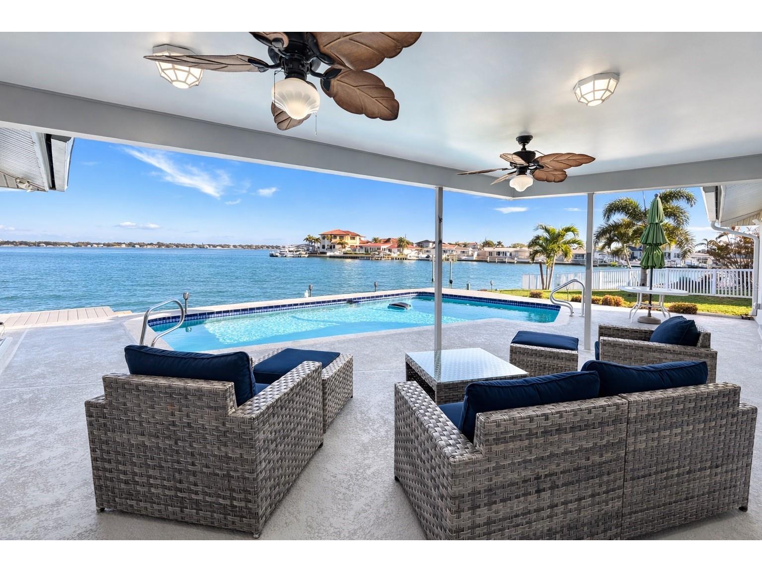 615 Harbor Island Clearwater Beach FL 33767 TB8471006 image3