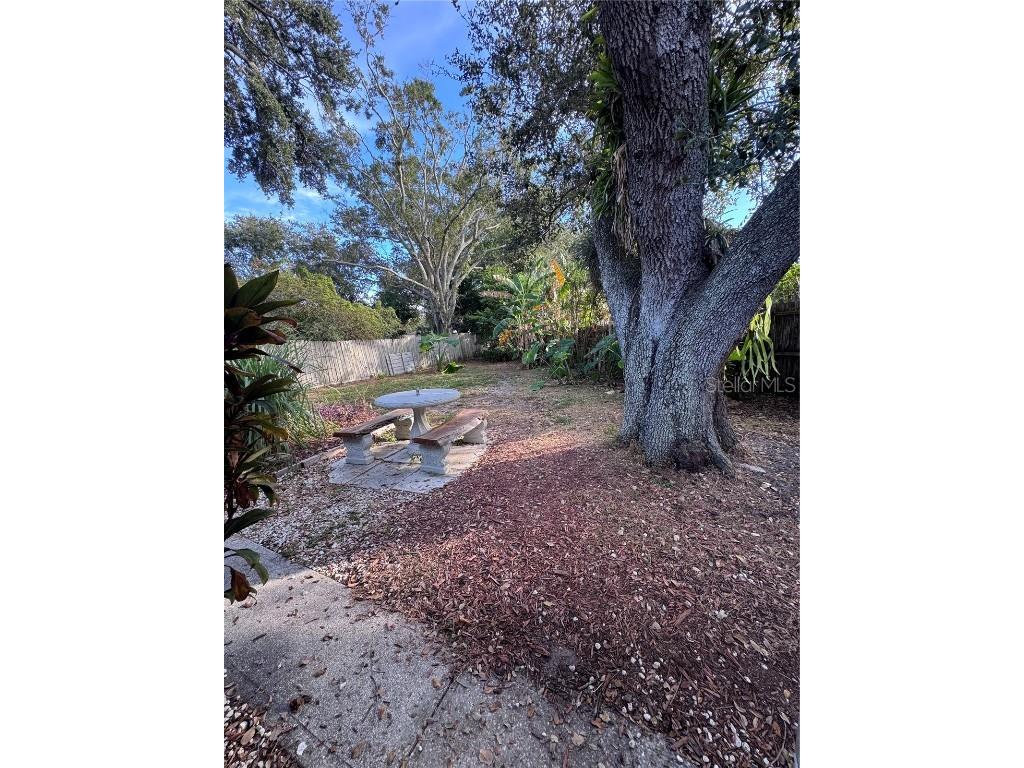 615 Heritage Lane Largo FL 33770 TB8452964 image14