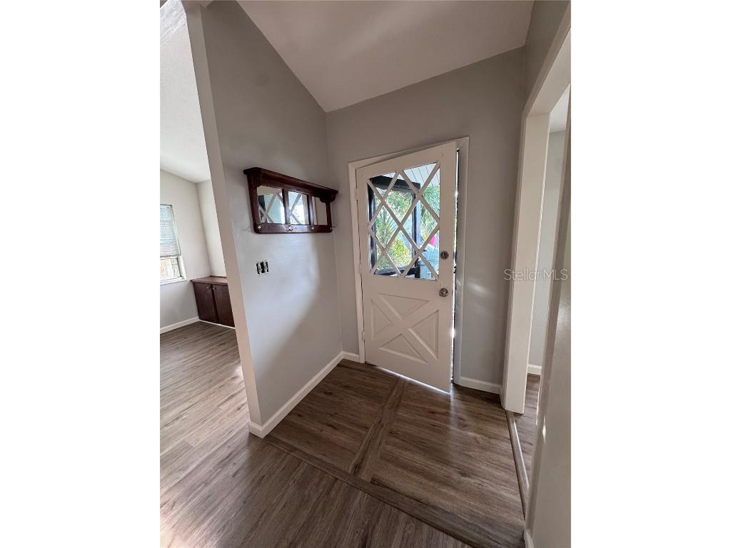 615 Heritage Lane Largo FL 33770 TB8452964 image2