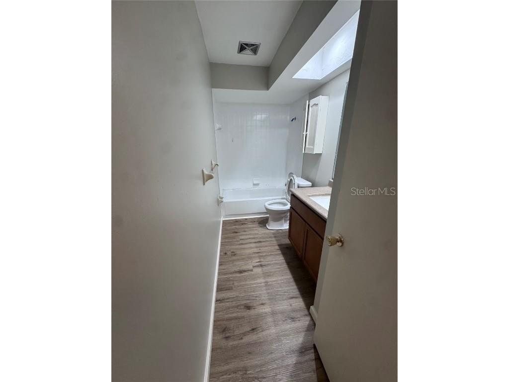 615 Heritage Lane Largo FL 33770 TB8452964 image6