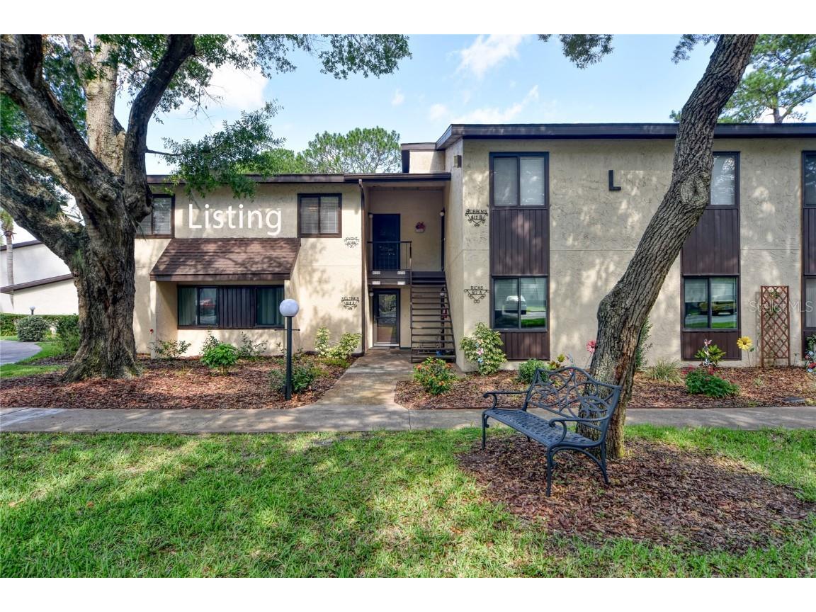 615 Midway Drive #B Ocala FL 34472 - LAKE SPARKLE OM663973 image1