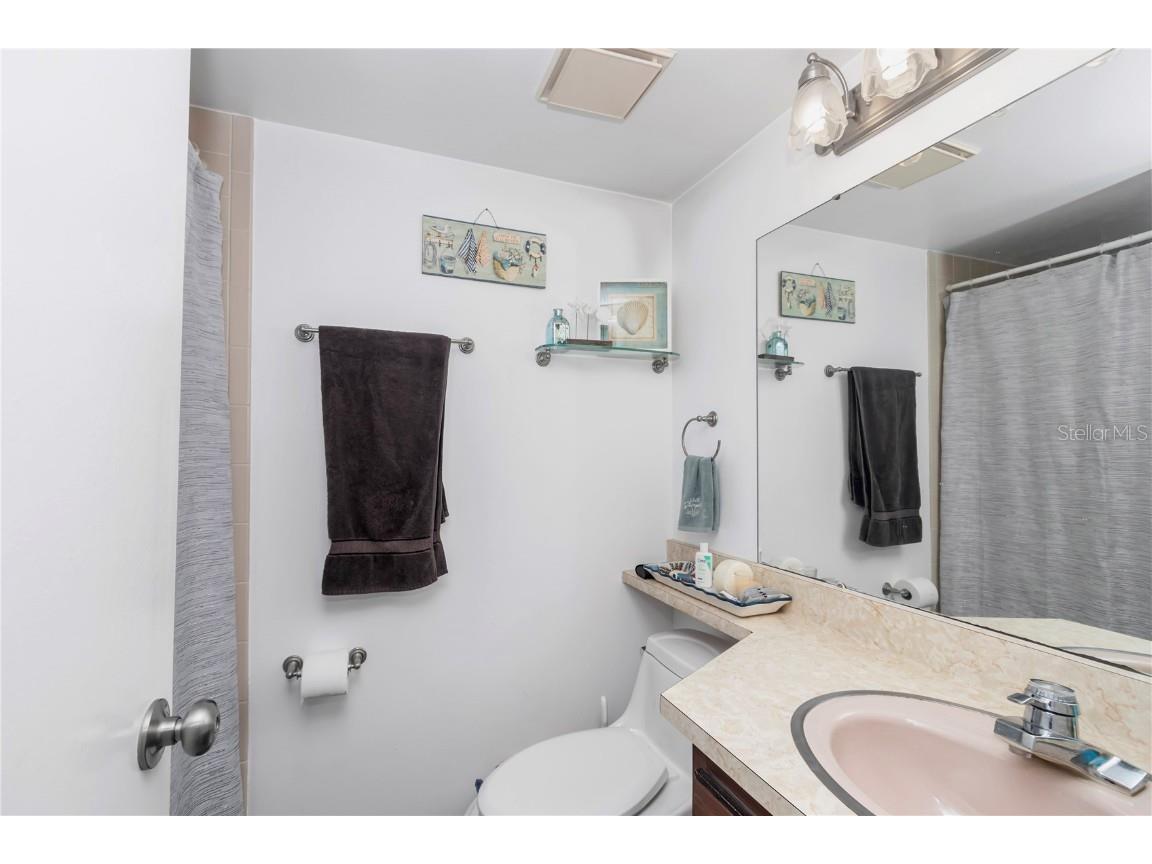 615 Midway Drive #B Ocala FL 34472 OM696289 image13