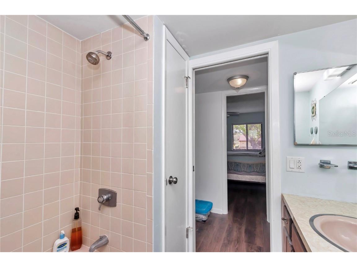 615 Midway Drive #B Ocala FL 34472 OM696289 image14