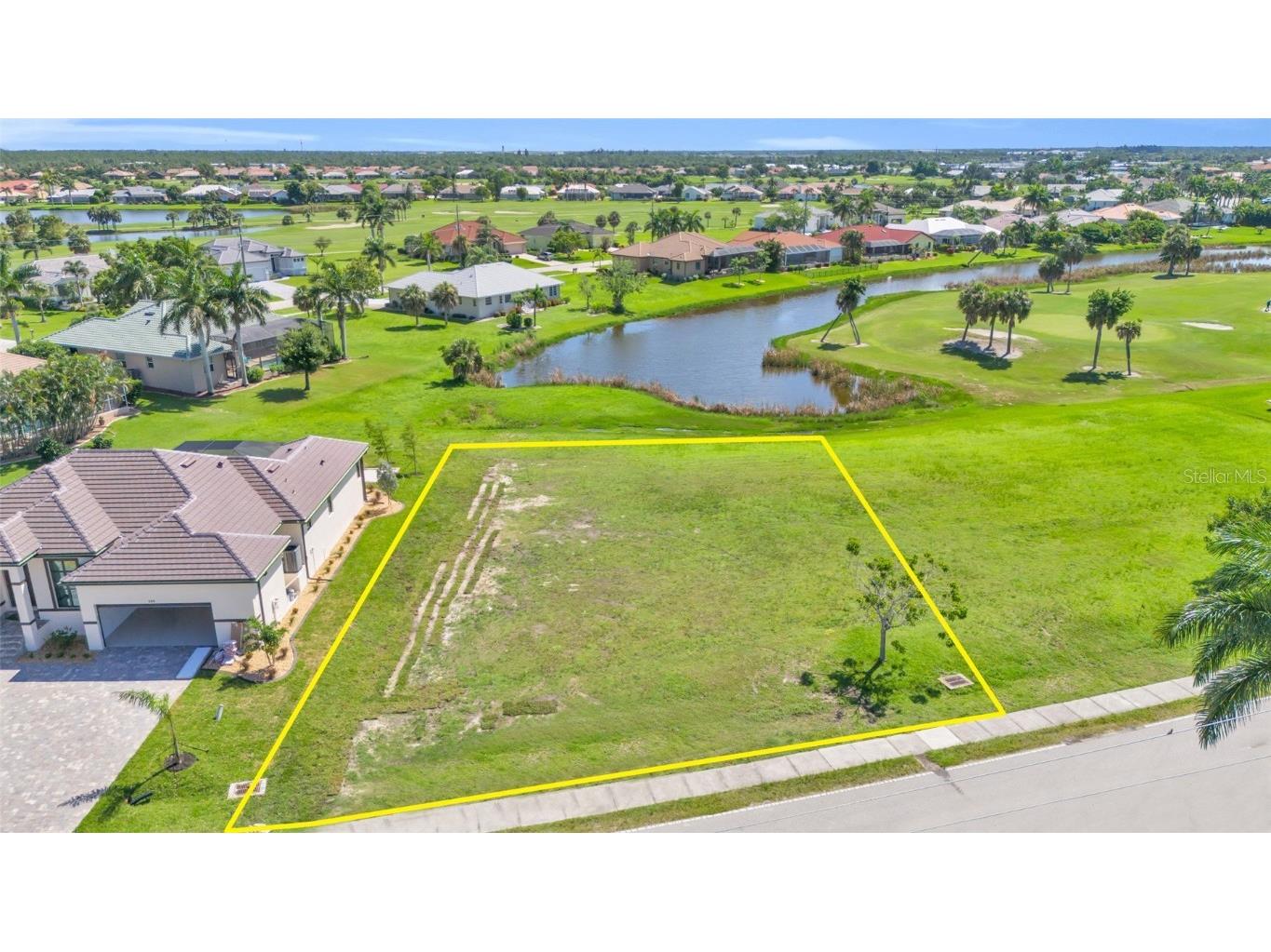 615 Monaco Dr Punta Gorda FL 33950 C7495564 image5