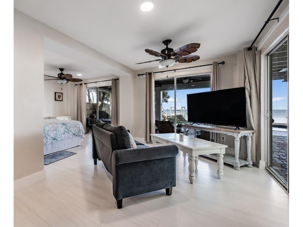 615 N Mayo Street Crystal Beach FL 34681 - GULF OF MEXICO TB8433362 image25