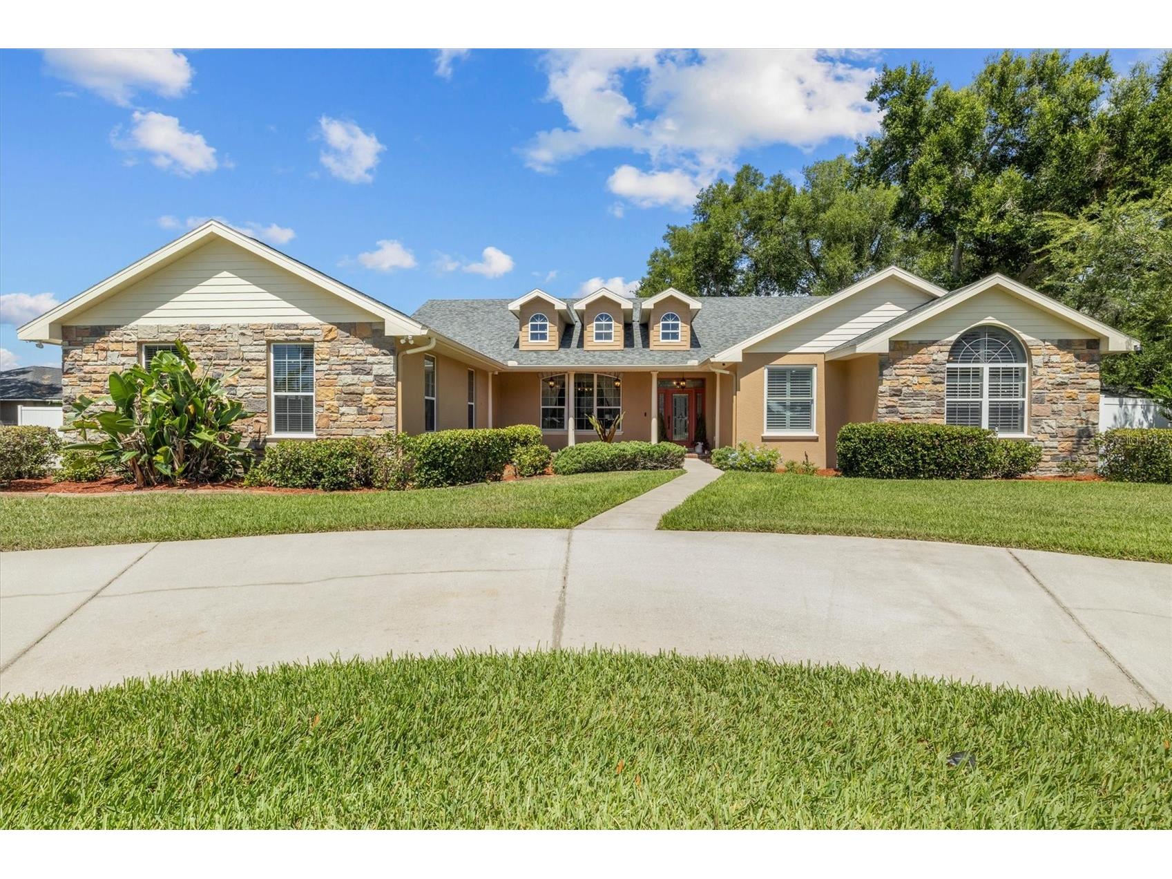 615 N Oak Avenue Fort Meade FL 33841 L4962580 image2