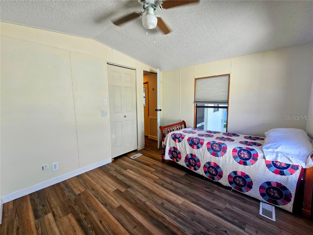 615 NE Cottage Park Lane Leesburg FL 34748 OM710883 image14