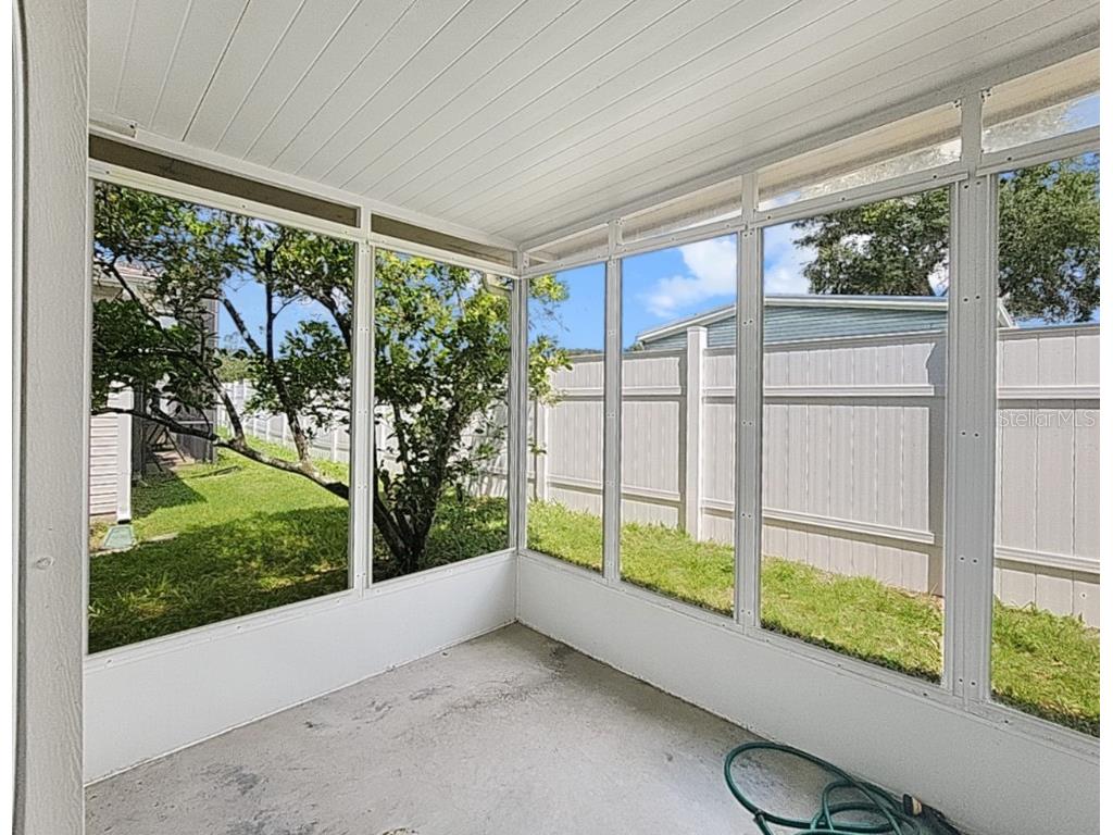 615 NE Cottage Park Lane Leesburg FL 34748 OM710883 image19