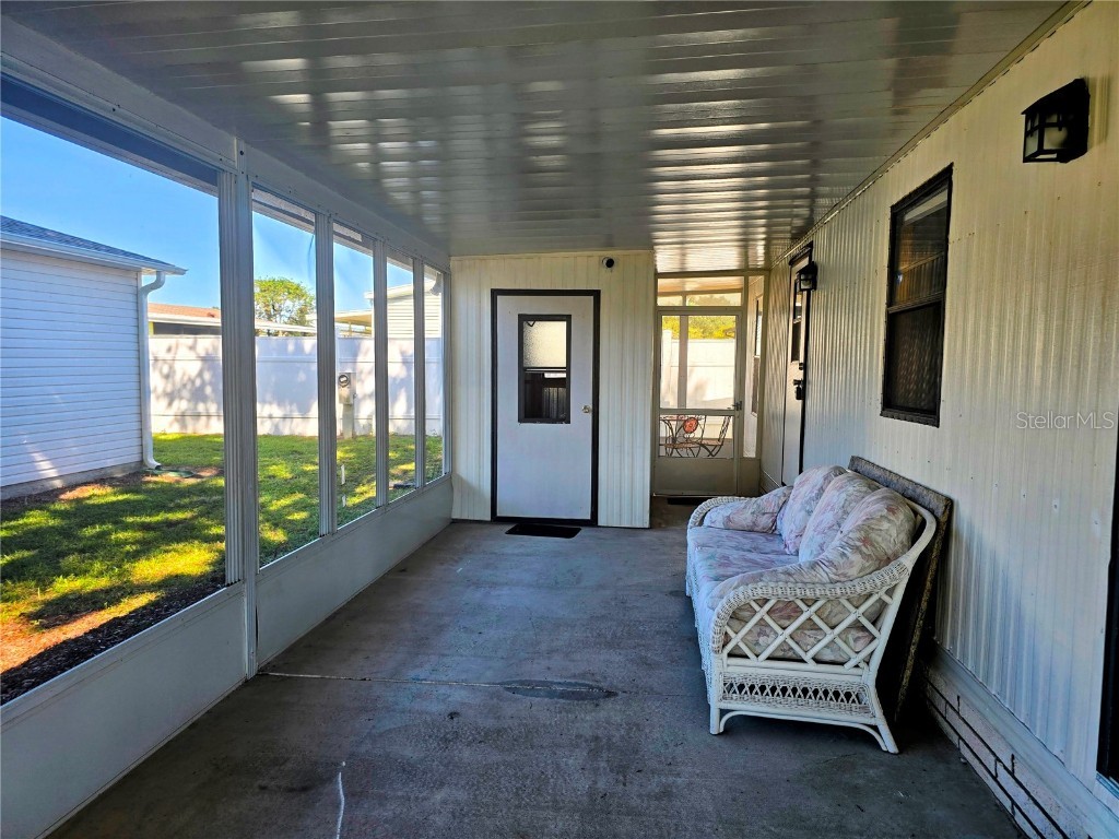 615 NE Cottage Park Lane Leesburg FL 34748 OM710883 image4