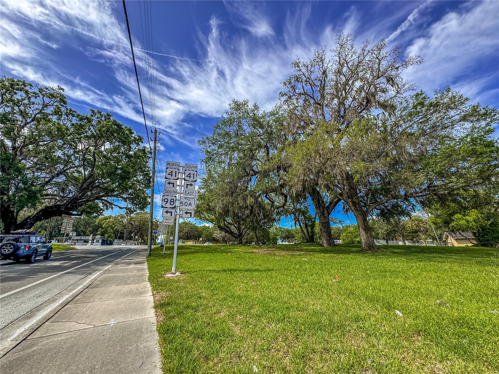 615 Old Hospital Drive Brooksville FL 34601 W7884361 image2