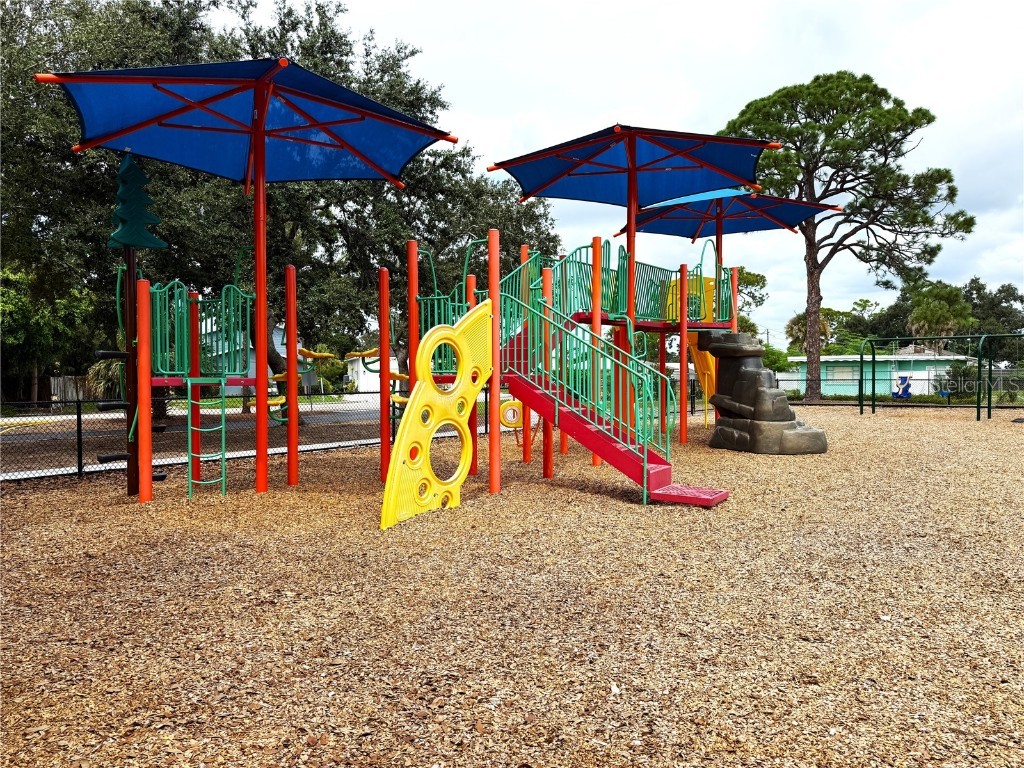 615 Osceola Road Nokomis FL 34275 A4666271 image18