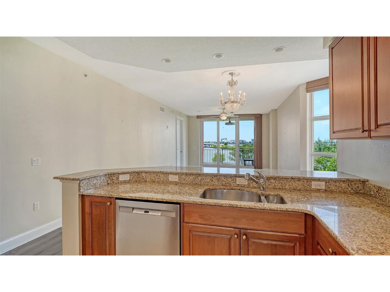 615 Riviera Dunes Way #208 Palmetto FL 34221 - MANATEE RIVER & RIVIERA DUNES A4664706 image25