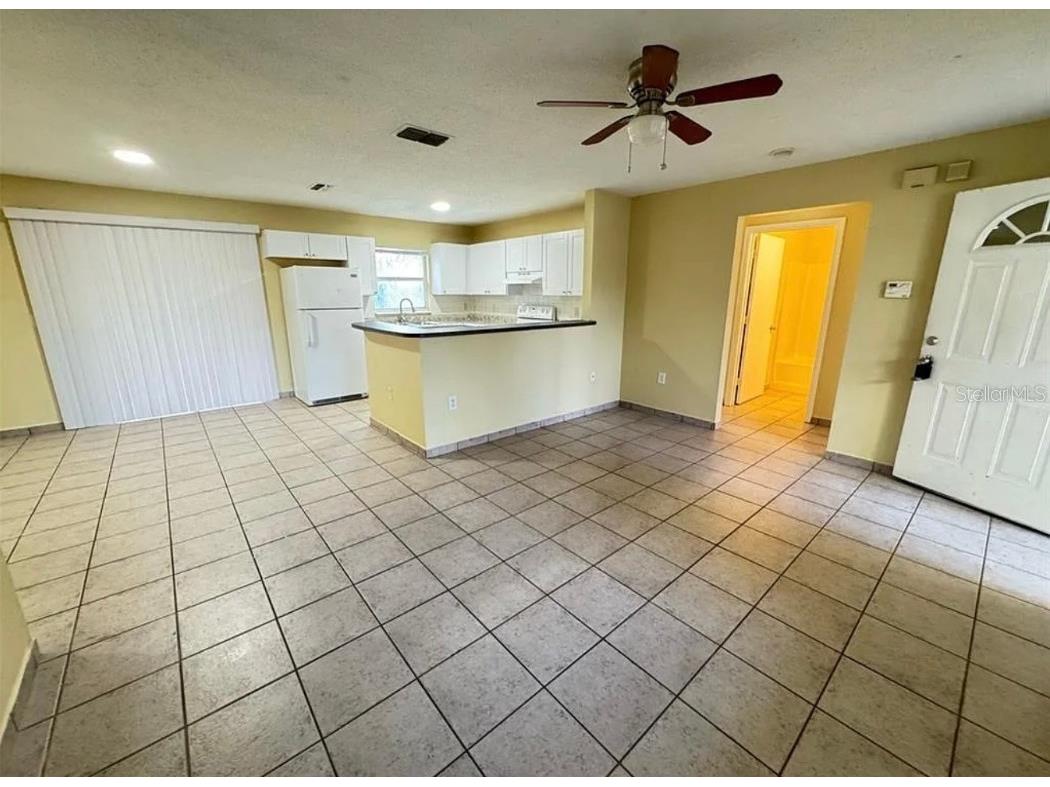 615 Royalty Court Kissimmee FL 34758 S5139106 image2