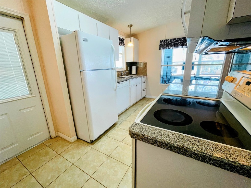 615 S Green Circle Venice FL 34285 N6138810 image6