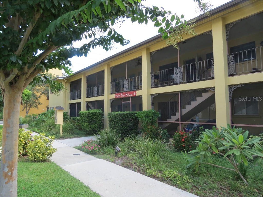 615 S Palm Avenue #4 Sarasota FL 34236 A4573943 image1