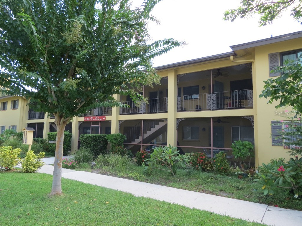 615 S Palm Avenue #4 Sarasota FL 34236 A4659753 image1