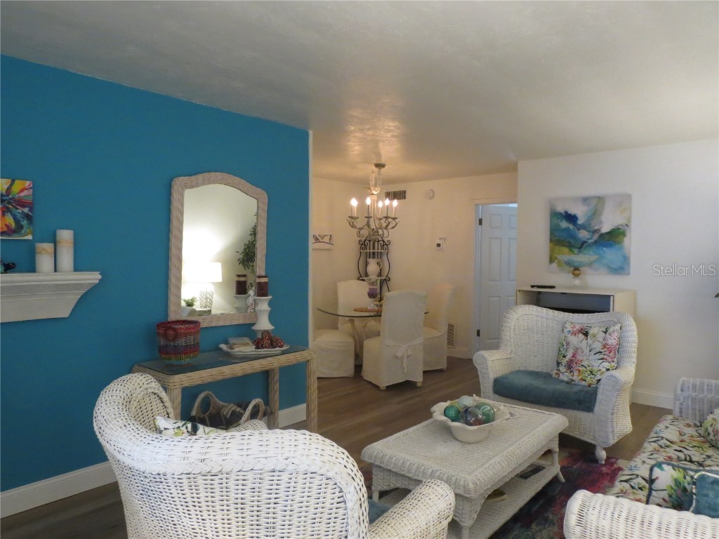 615 S Palm Avenue #4 Sarasota FL 34236 A4659753 image6