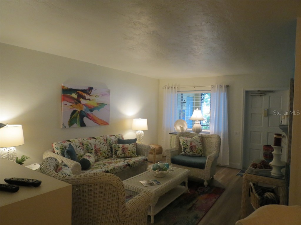 615 S Palm Avenue #4 Sarasota FL 34236 A4659753 image8