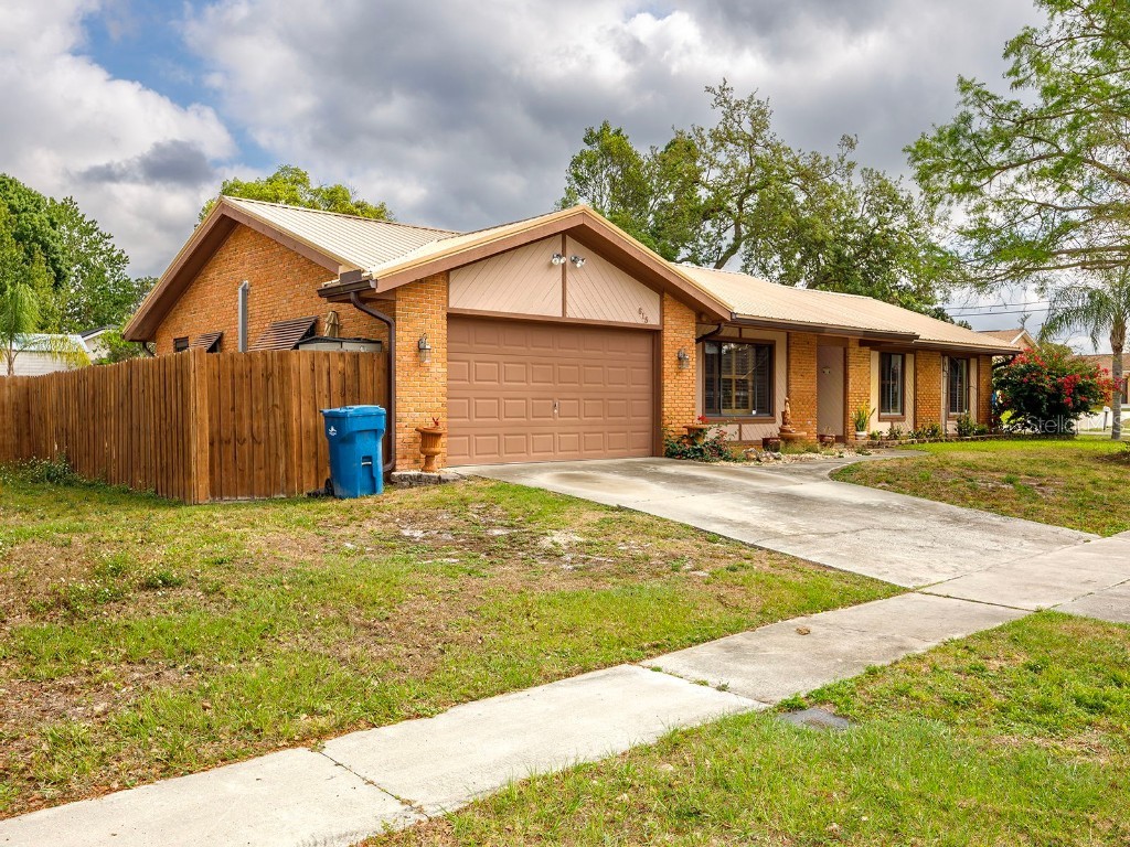 615 S Parkview Avenue Orange City FL 32763 V4929357 image1