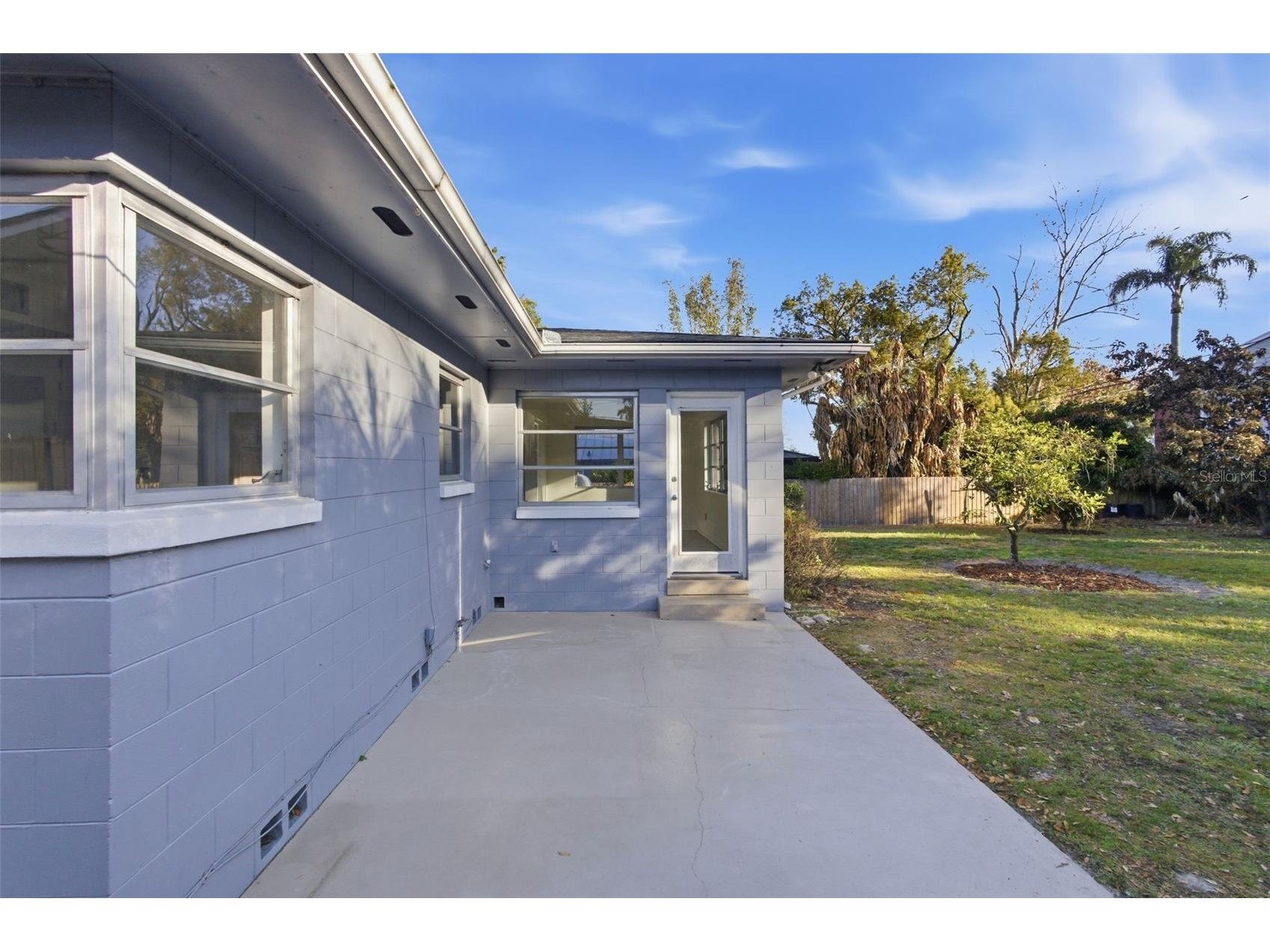 615 Springview Drive Orlando FL 32803 - LAKE UNDERHILL O6381177 image4