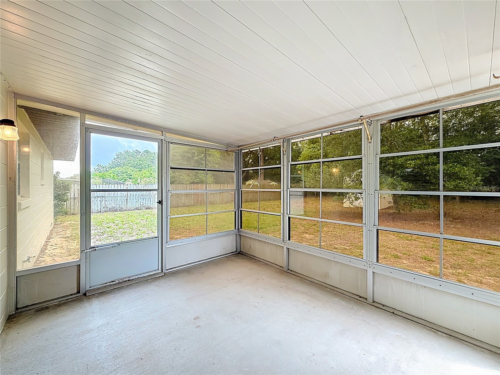 615 Third Avenue Lady Lake FL 32159 O6397572 image36